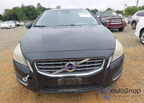2012 Volvo S60 T5 из США, поврежденный, VIN YV1622FS2C2133077